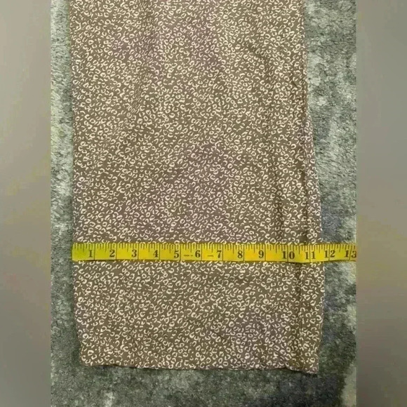 Women’s Brown Jessica Simpson Romper - Picture 8 of 8